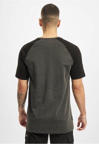 ROCAWEAR Majica 'Bigs' | črna barva