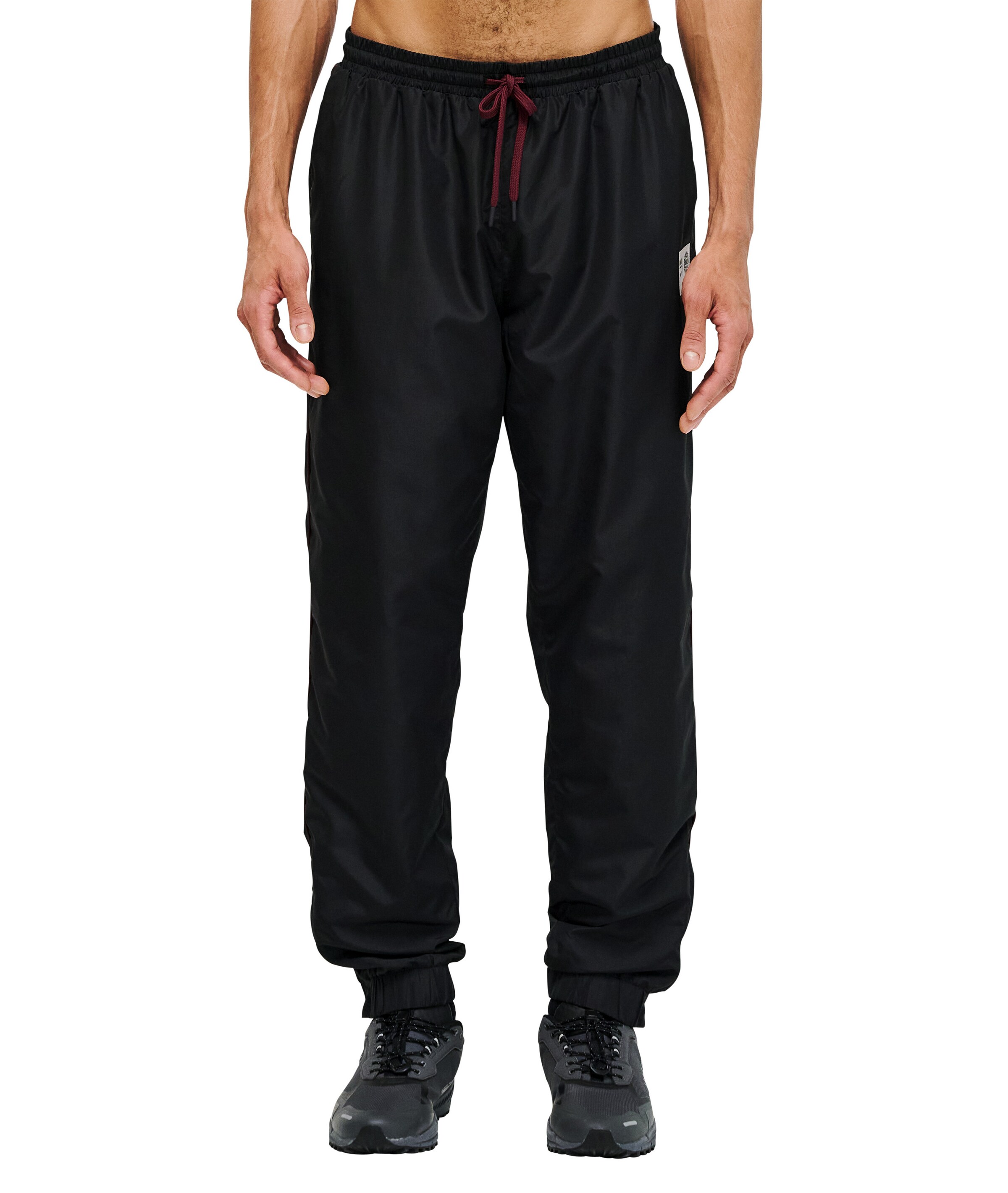 HALO Regular Broek in Zwart: voorkant