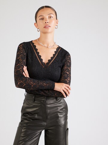ABOUT YOU Shirt 'Marika' in Black: front