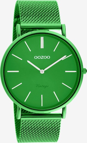 OOZOO Analog Watch in Green: front