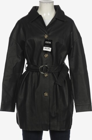 NA-KD Jacket & Coat in XS in Black: front