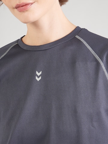 Hummel Performance shirt 'Pulse' in Grey