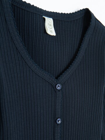 Cool Club Neuletakki värissä sininen