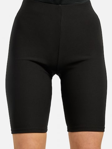 Pantaloni ' HENNE-LONG-BICYLE ' di Liberte Essentiel in nero: frontale
