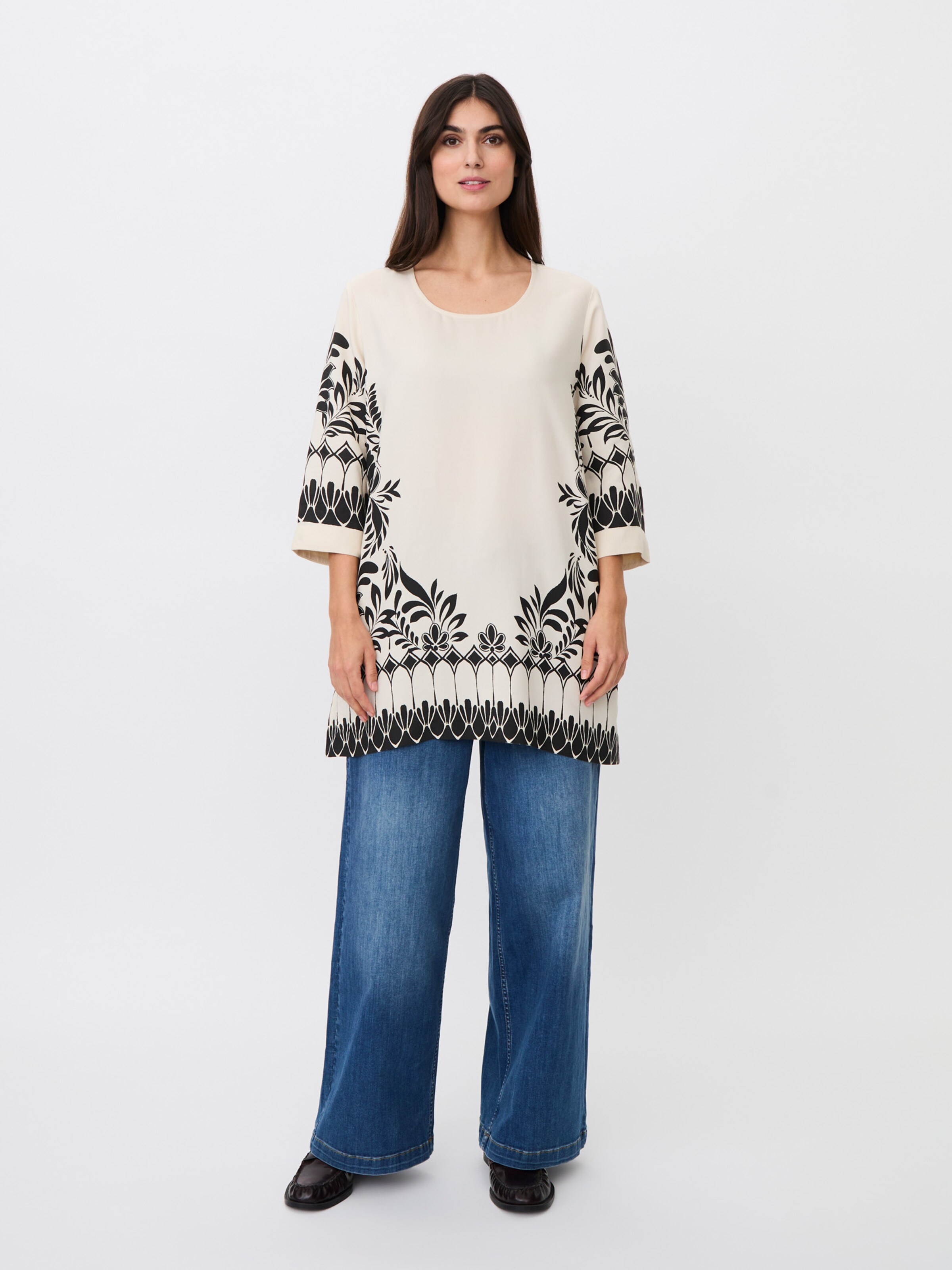 Tunique 'MaBai' Masai en noir