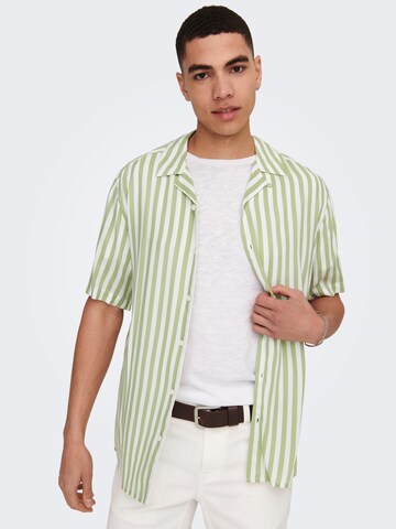 Only & Sons Comfort fit Button Up Shirt 'Wayne' in Green