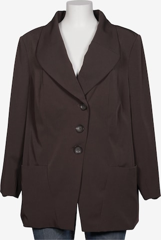 Emilia Lay Blazer 6XL in Braun: Vorderseite