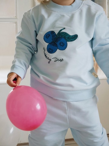 LouieLouie Sweatshirt 'Blueberry Bliss'‌‌‌‌‌ in Blau