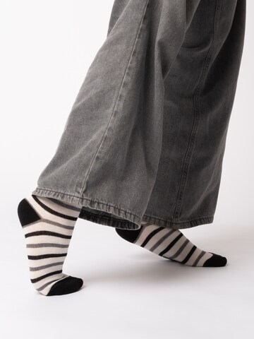 Occulto Socken 'Lotte' in Mischfarben: Vorderseite