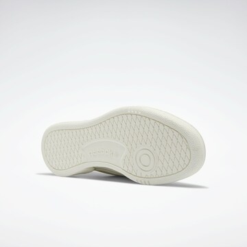 Sneaker bassa 'Club C 85' di Reebok in bianco