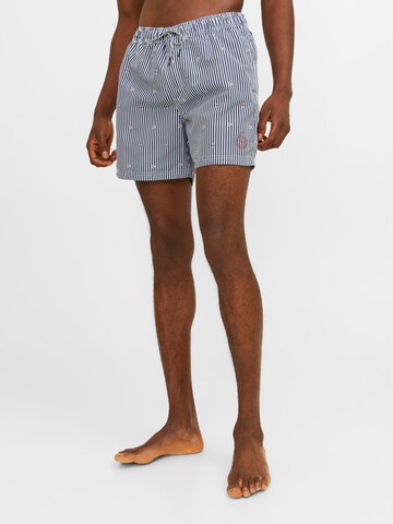 JACK & JONES Badeshorts 'FIJI' i blå: forside