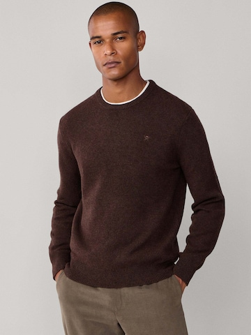 Hackett London Trui in Bruin: voorkant