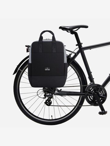 Johnny Urban Fahrradtasche 'Jona Medium Bike' in Schwarz