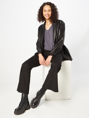 zils VERO MODA Topiņš 'BECCA'