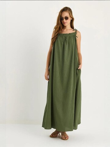 Bianco Lucci Dress in Green