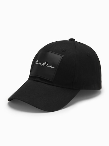 Ombre Cap in Black: front