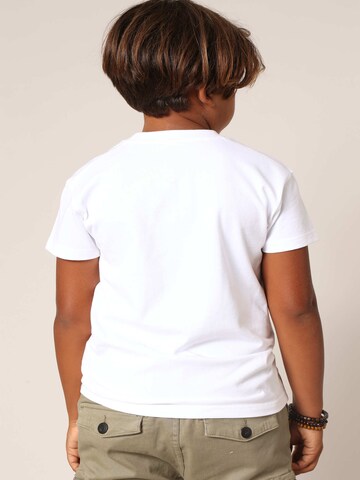 T-Shirt 'Fastcar' Deeluxe en blanc