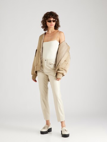 Coupe slim Pantalon ONLY en beige