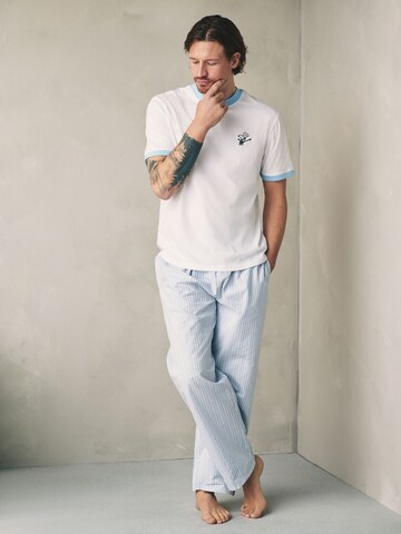 Next Πιτζάμα μακριά 'Snoopy Breakfast' σε λευκό