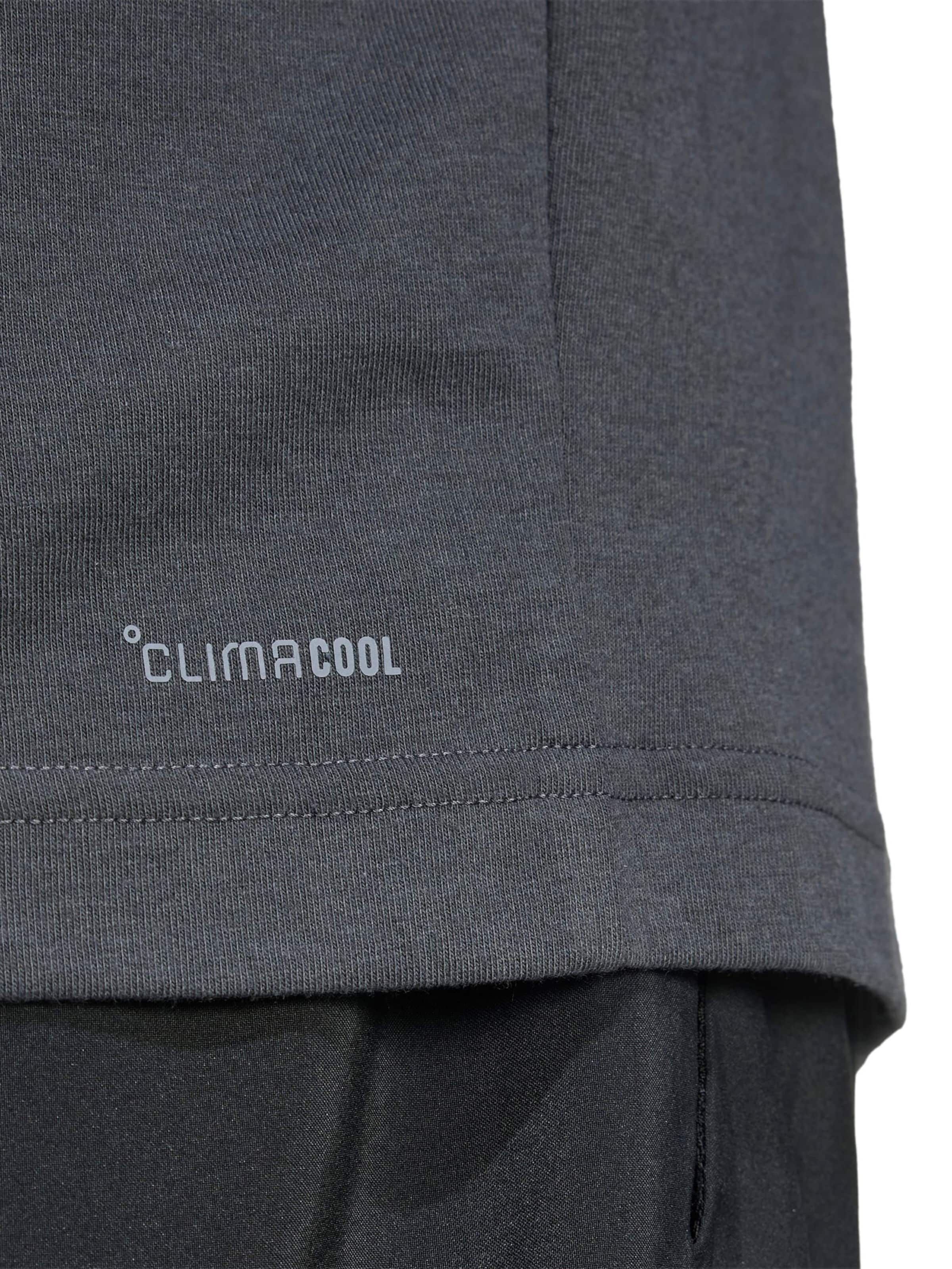 ADIDAS PERFORMANCE Performance shirt in Black