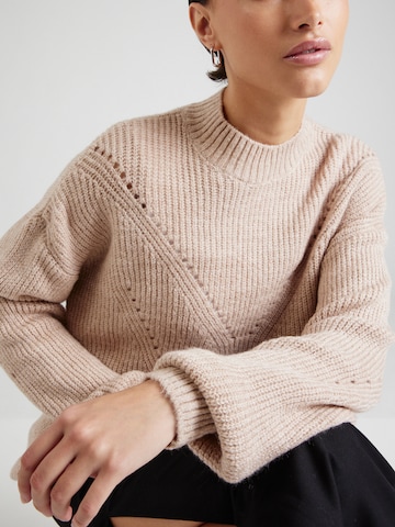 ABOUT YOU Sweater 'Arianna' in Beige