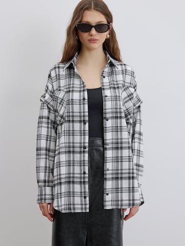 Estro Bluse‌‌‌‌‌‌‌‌‌‌ in Weiß: Vorderseite