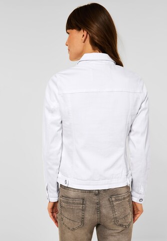 CECIL Between-Season Jacket in White
