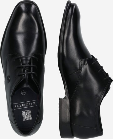 Pantofi cu șireturi 'Mansueto' de la bugatti pe negru