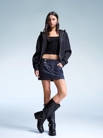 Bershka Collegetakki värissä musta: etupuoli