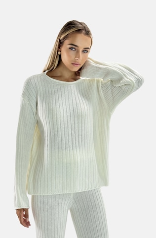 Elara Buksedragt i hvid