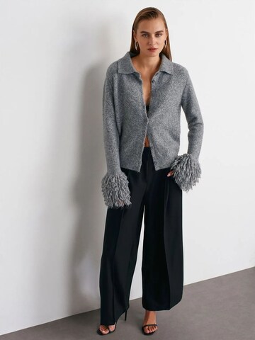 Wide leg Pantaloni di Dilvin in nero