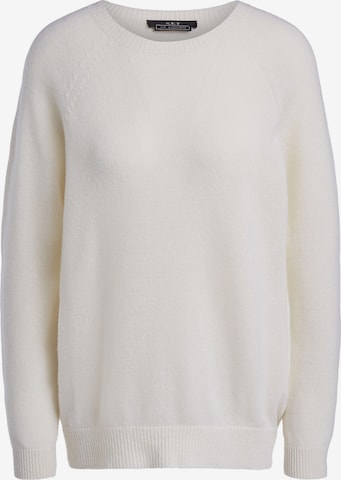 SET Пуловер в бяло: отпред