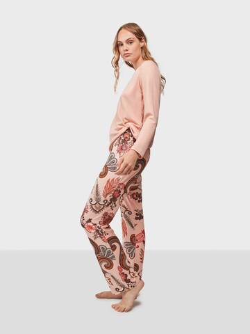 Gisela Pyjama 'Set' in Oranje