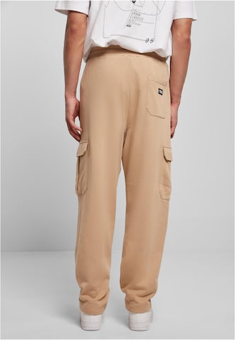 Urban Classics Loose fit Cargo Pants in Beige