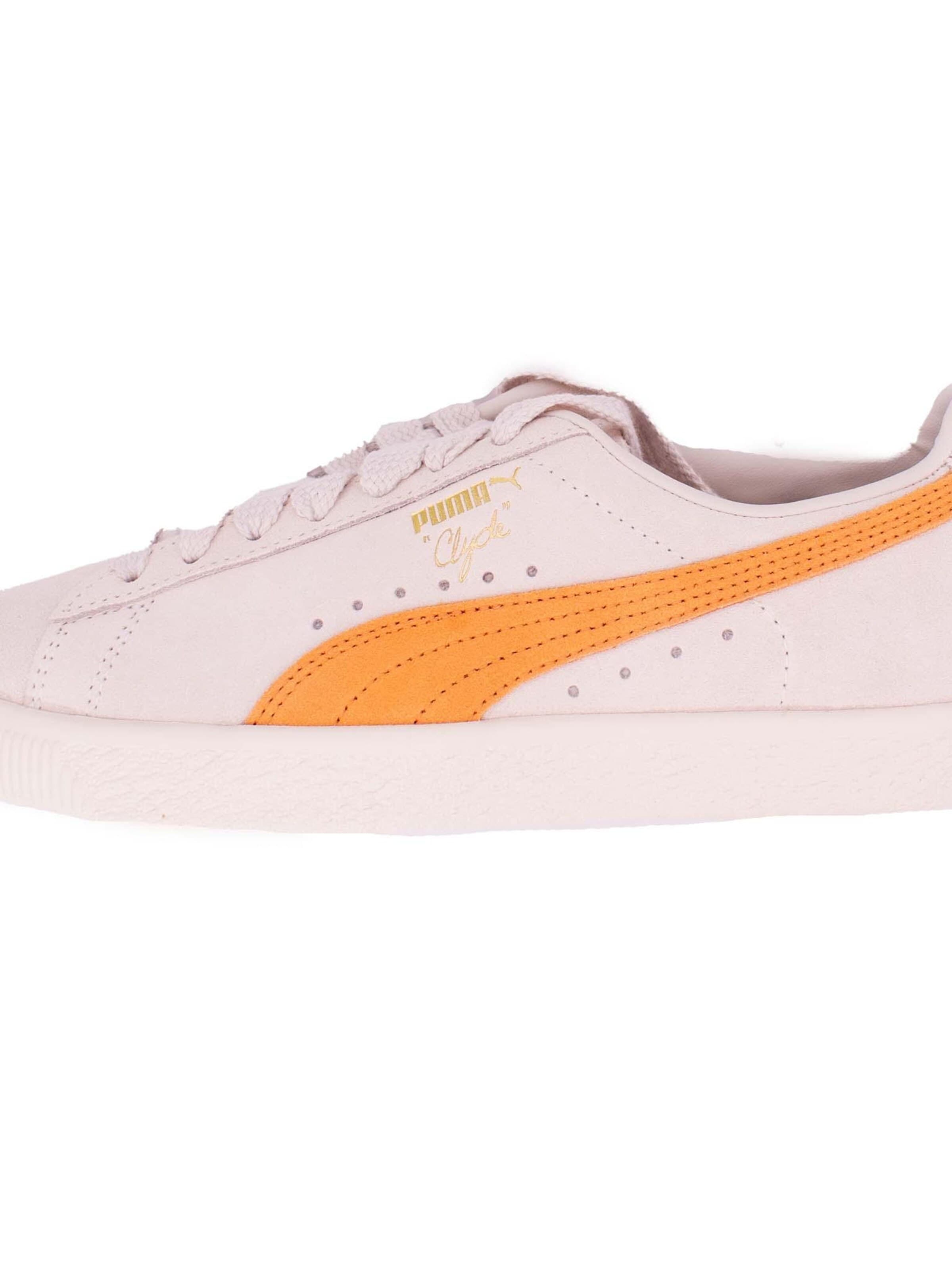 PUMA Schnürschuh 'Clyde' in Beige