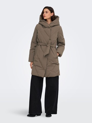 JDY - Chaqueta de invierno en marrón