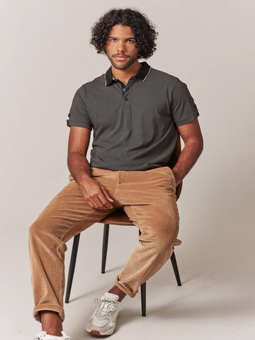 Deeluxe Poloshirt 'Horus' in Schwarz
