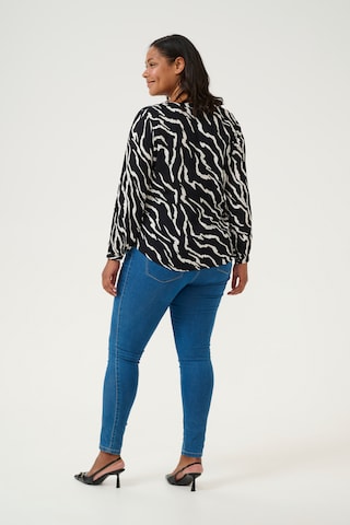 KAFFE CURVE - Blusa 'KCmirta' em preto