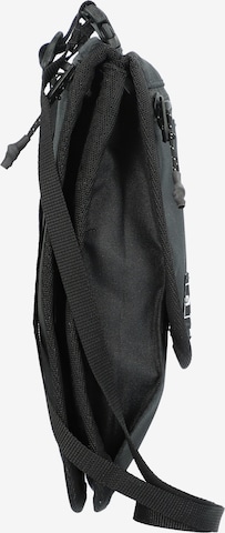 DAKINE Crossbody Bag in Black