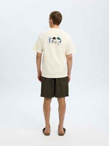 T-Shirt 'SLHKAI' SELECTED en jaune