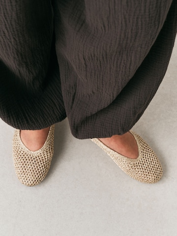 Next - Sabrina 'Forever Comfort' em ouro