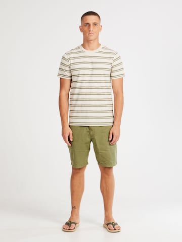 PROTEST Shirt 'PRTGuino'‌‌‌‌‌‌‌‌‌ in Grün: Vorderseite