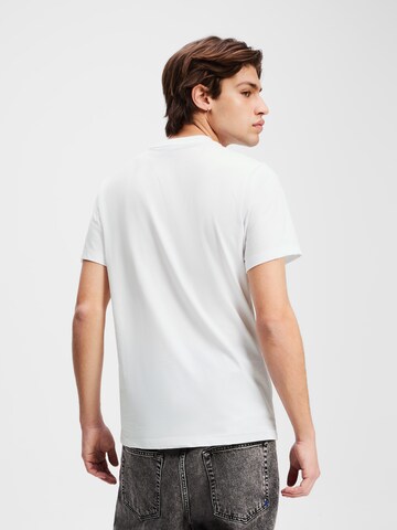 KARL LAGERFELD JEANS - Camiseta en blanco