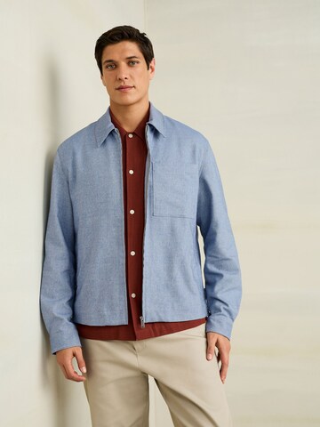 Next Tussenjas in Blauw: voorkant