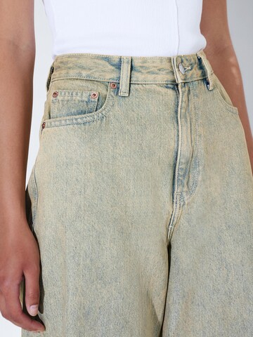 Dr. Denim Jeans 'Donna Relaxed - Jeans' in Geel: voorkant