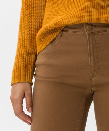 BRAX Regular Jeans 'Carola' in Brown