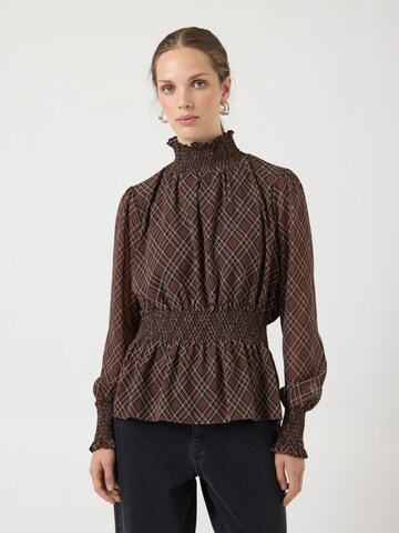 YAS Blouse 'YASChecksy' in Bruin: voorkant