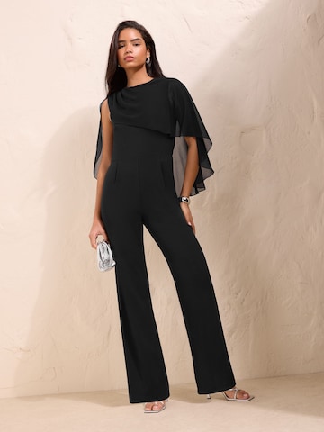 Friends Like These Jumpsuit in Zwart: voorkant