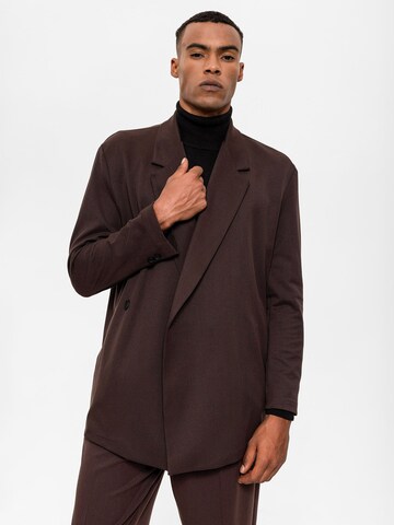 Antioch Between-season jacket in Brown