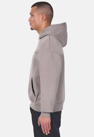 Dropsize Sweatshirt 'EMBO' in Grau